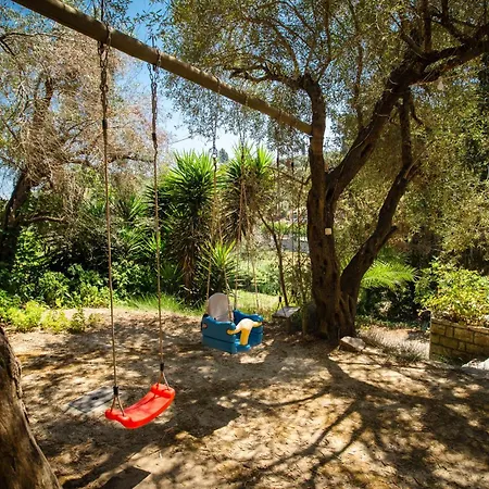 Anneta בית הארחה Vitaládes