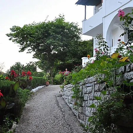 Anneta 4* Vitaládes